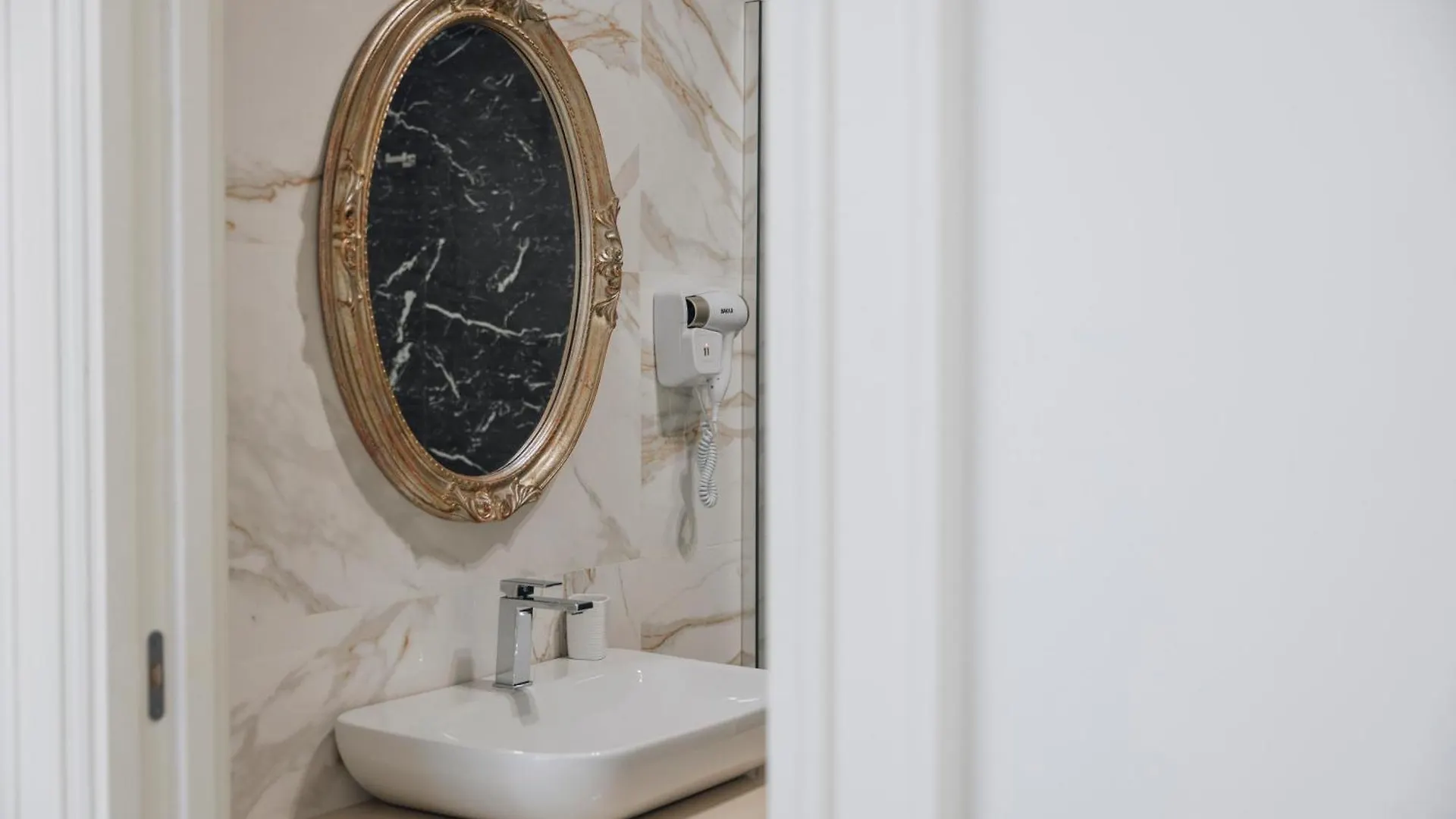 Ore Diana - Luxury Apartment - Lecce Centro